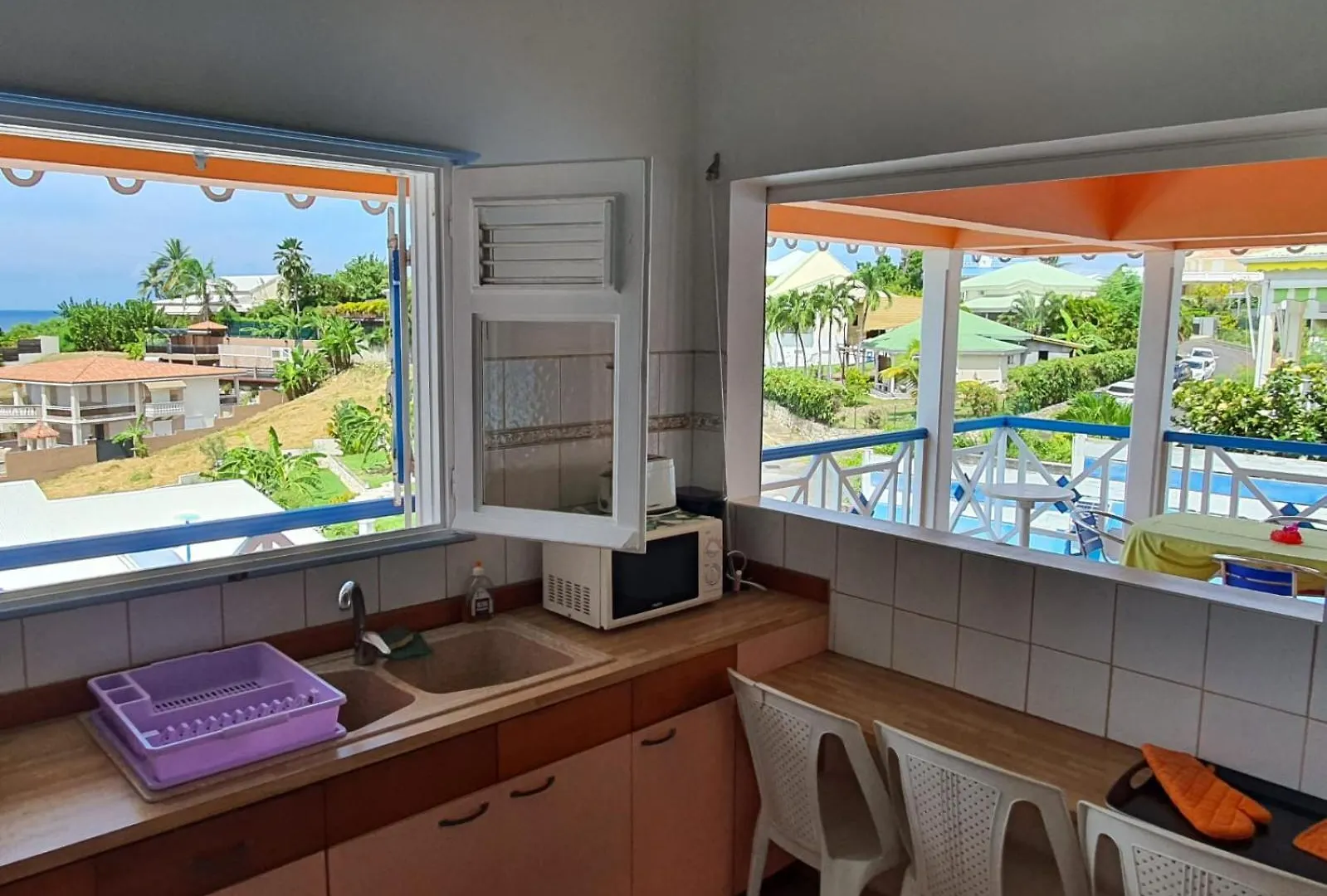 Villa Oceane Le Moule Guest house
